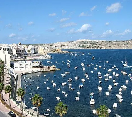 Apartamento Sunny 2br Minutes From The Sea & Views