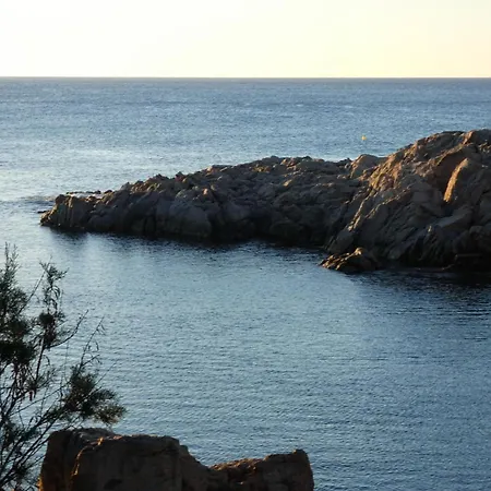 Apartamento Sunny 2br Minutes From The Sea & Views *